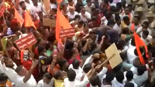 karnataka-kalaburagi-protest-yadrami-rape-minor-headmaster-hindu-outfits-questions-congress-govt