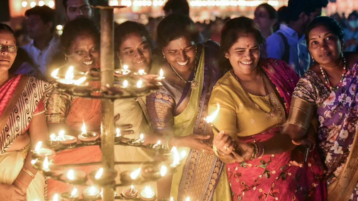 tamil-nadu-news-over-127-lakh-women-removed-from-kmut-scheme-know-why-monthly-aid-was-stopped