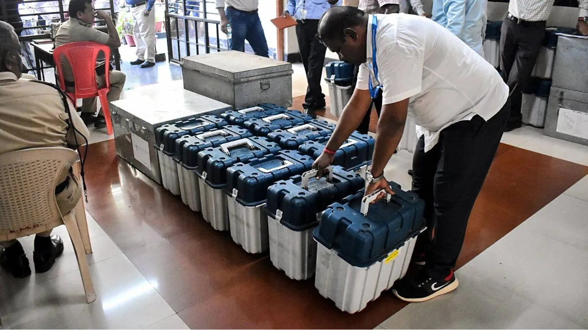 ec-rejects-oppns-claim-about-mismatch-in-vvpat-slips-with-evm-polled-in-maharashtra-assembly-polls-no-discrepancy-found