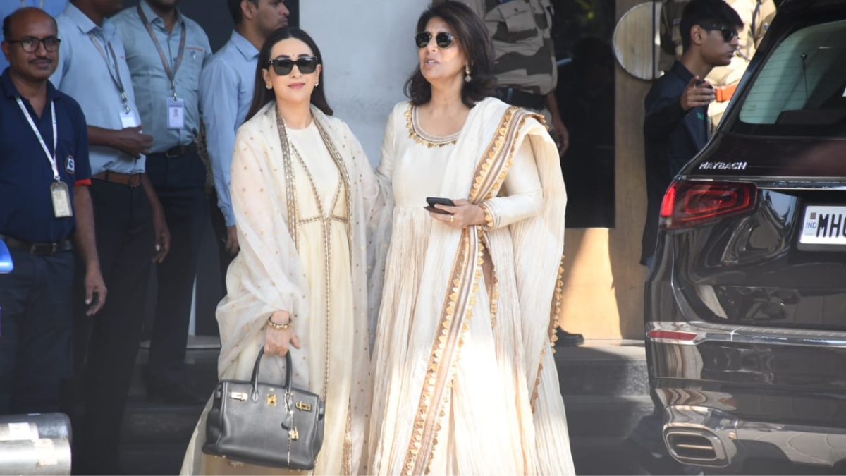 Karisma and Neetu Kapoor