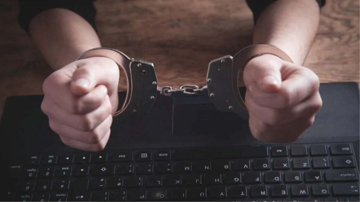 bengaluru-news-senior-citizen-held-under-digital-arrest-for-several-days-loses-rs-194-crore-to-scammers