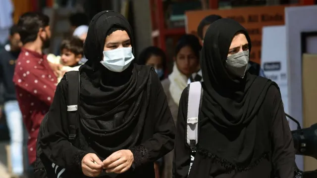 muslim-teens-harassed-by-dozen-men-forced-to-remove-hijab-for-talking-to-hindu-man-in-up-saharanpur