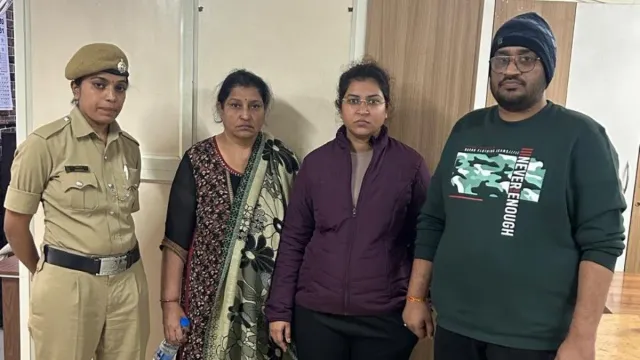 atul-subhash-suicide-wife-nikita-singhania-changed-location-every-day-to-escape-action-how-one-phone-call-led-to-arrest