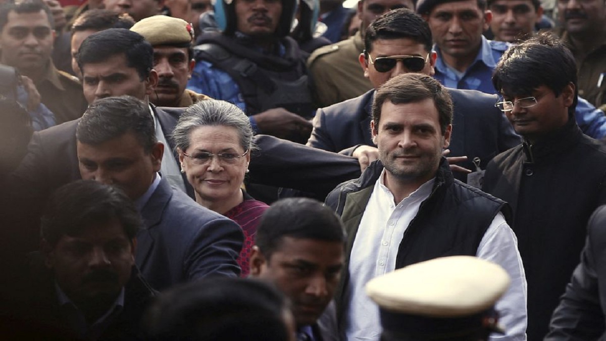 return-nehru-letters-pm-memorial-asks-rahul-gandhi-to-give-back-papers-taken-by-sonia-gandhi-in-2008