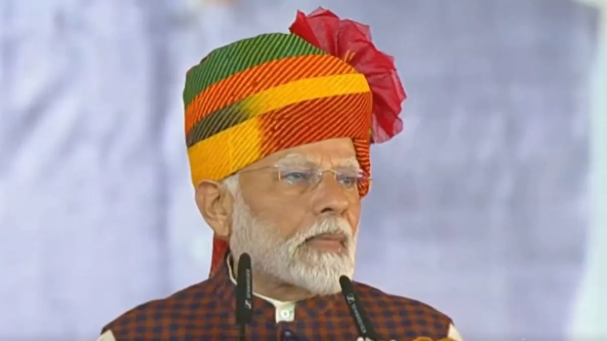 congress-neglected-farmers-promoted-water-disputes-between-states-pm-modi-in-jaipur