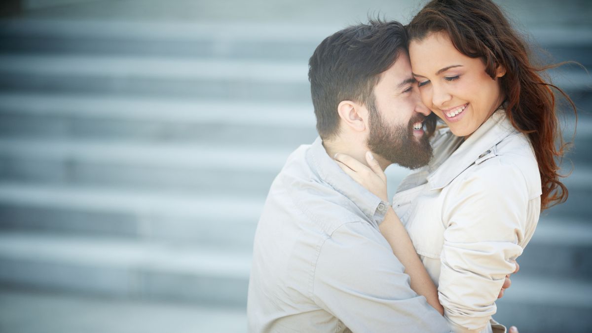 romantic spicy daring Truth And Dare Questions For Couples (3)
