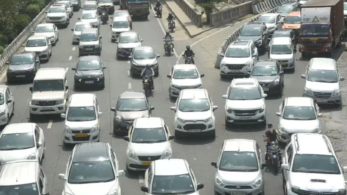 delhi-noida-dnd-flyway-to-remain-toll-free-rules-sc-chides-noida-authority-for-this-reason