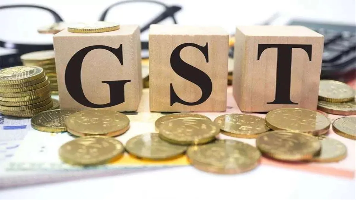 gst-council-meeting-gst-hike-on-tobacco-cold-drinks-apparel-gom-report-gst-meeting-gst-rates-nirmala-sitharaman-latest-news-updates