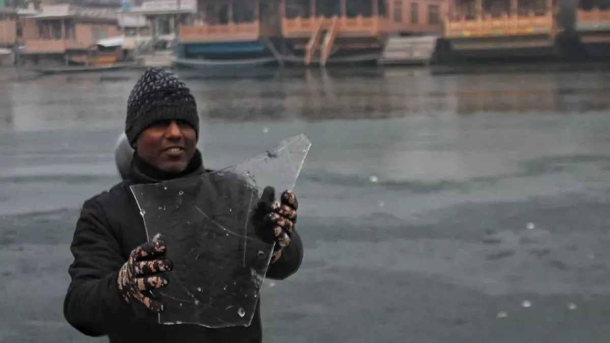 chillai-kalan-in-kashmir-cold-breaks-50yearold-record-in-srinagar-rain-and-snowfall-likely-today