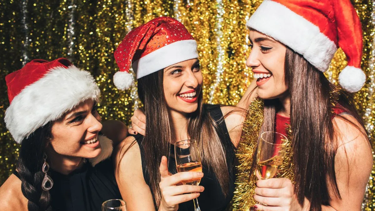 living-away-from-your-family-heartfelt-ways-to-celebrate-christmas