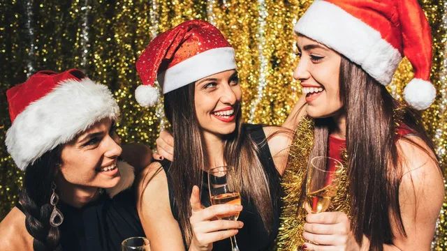 living-away-from-your-family-heartfelt-ways-to-celebrate-christmas