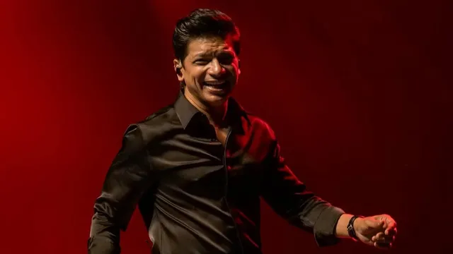 we-are-safe-singer-shaan-shares-update-after-horrible-fire-incident-at-his-mumbai-residential-building