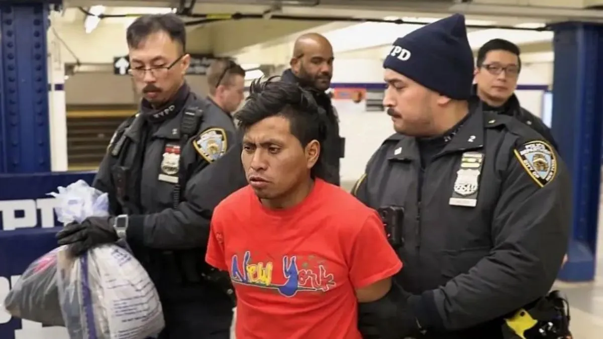 us-man-who-burned-woman-alive-on-nyc-subway-gives-bizarre-justification-in-court-heres-what-he-said