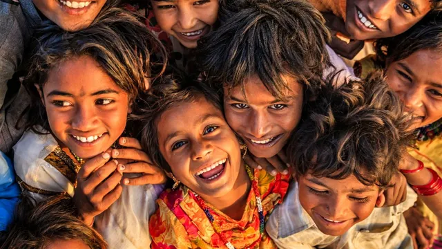 up-sponsorship-yojana-yogi-govt-to-provide-rs-4000-monthly-aid-to-children-below-18-check-eligibility-how-to-apply