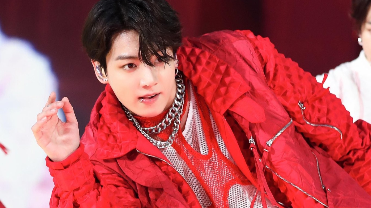 bts-jungkook-killer-moves-on-bollywood-song-muqabla-leave-desi-army-grooving-fanmade-video-goes-viral