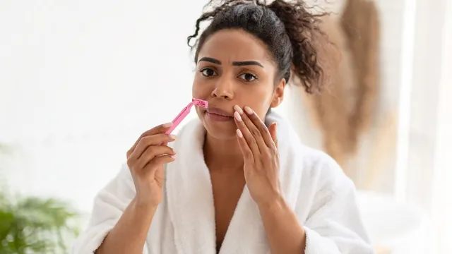 5-simple-things-to-keep-in-mind-when-shaving-your-face-at-home