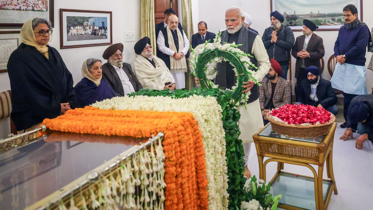 delhi-traffic-police-issues-advisory-ahead-of-former-pm-manmohan-singh-funeral-at-nigambodh-ghat-check-routes-to-avoid