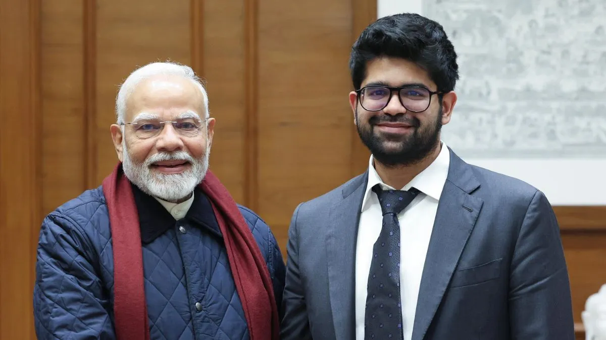 pm-modi-meets-perplexity-ai-ceo-discusses-ai-evolution-and-adoption-in-india