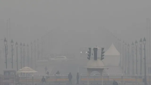 cold-wave-conditions-rain-to-continue-in-north-india-till-january-2-temp-to-drop-over-next-23-days-imd