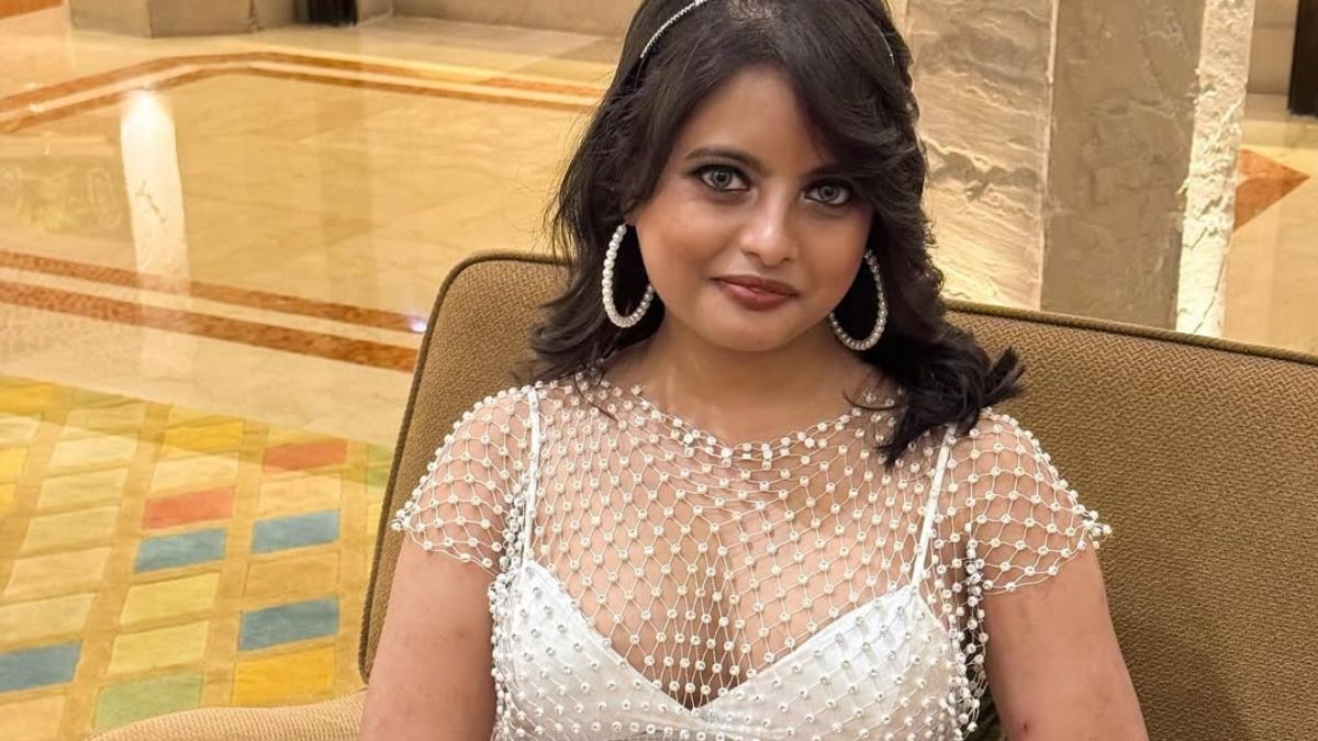 Ullu Web Series Adult Actress Smita Paul