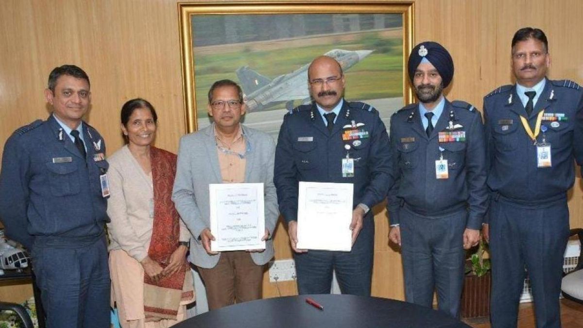 Iaf signs contract with bharat electronics ltd for made in india