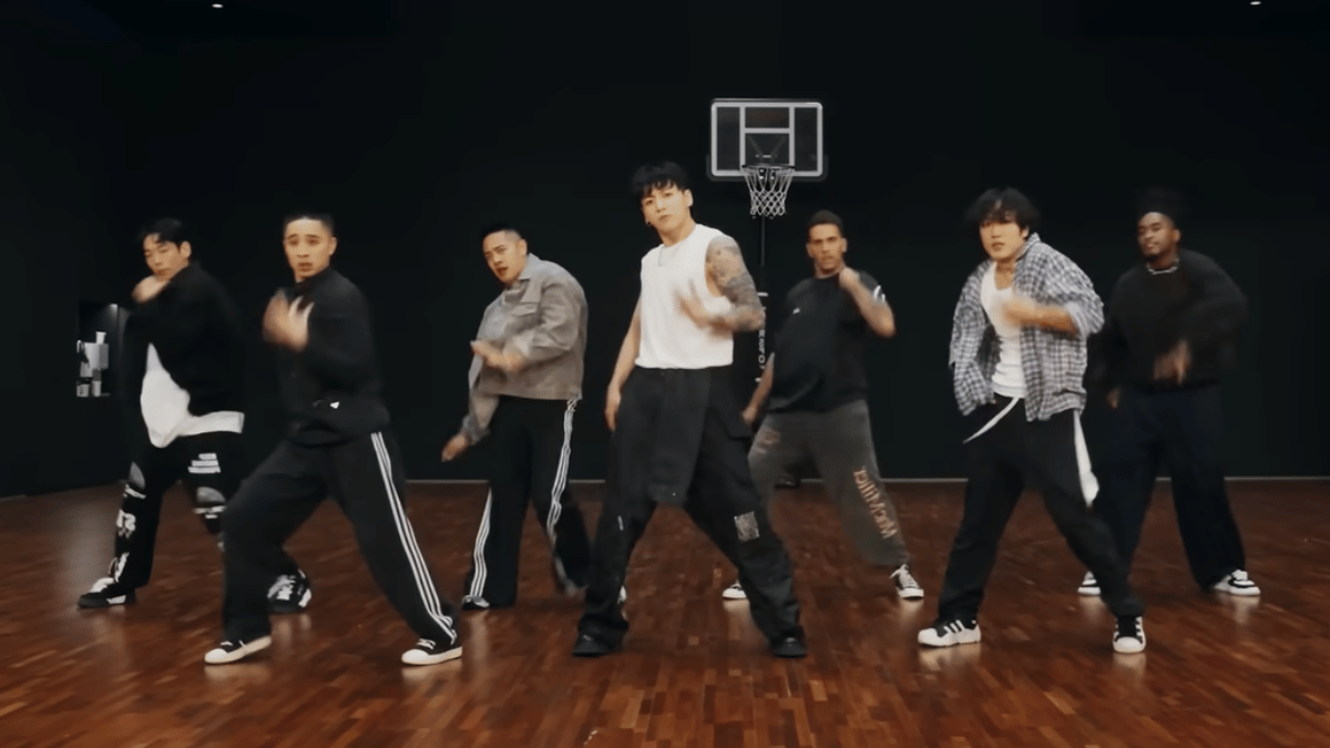 bts-jungkook-dances-to-tiger-shroff-ding-dang-song-bts-army-cracks-ninja-hattori-jokes-viral-video