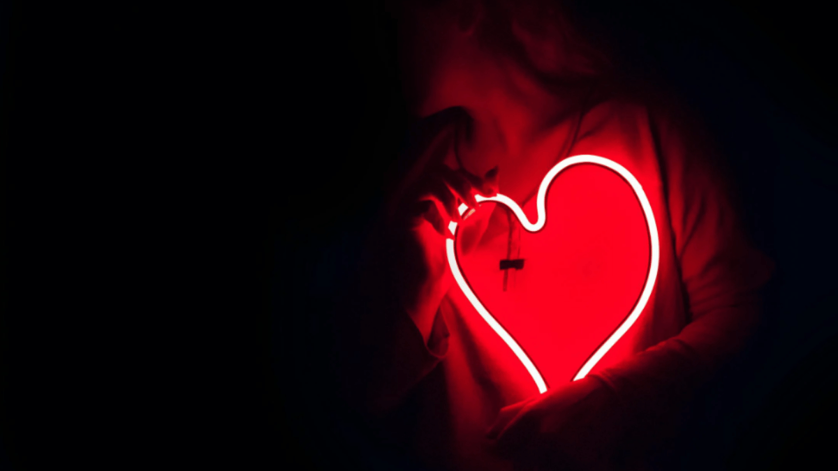 indore-man-undergoes-gender-transition-to-marry-up-boyfriend-gets-rejected-by-partner-post-surgery
