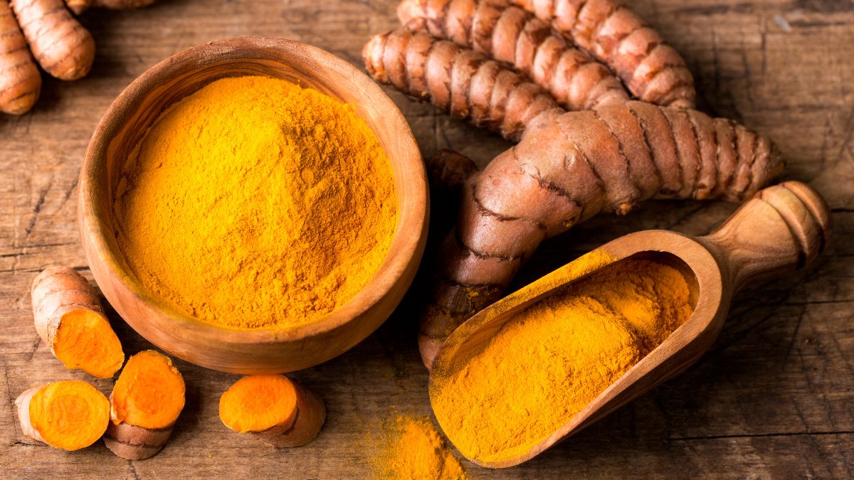 5-reasons-why-you-must-add-turmeric-to-your-diet