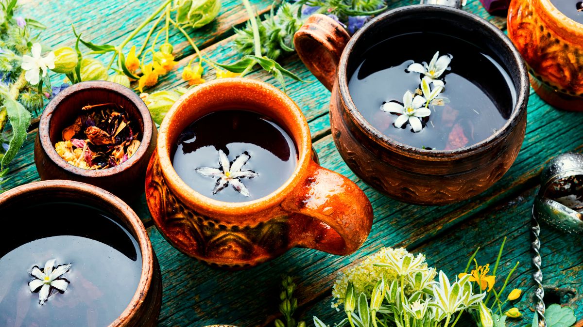 5-benefits-of-drinking-herbal-tea-after-a-meal