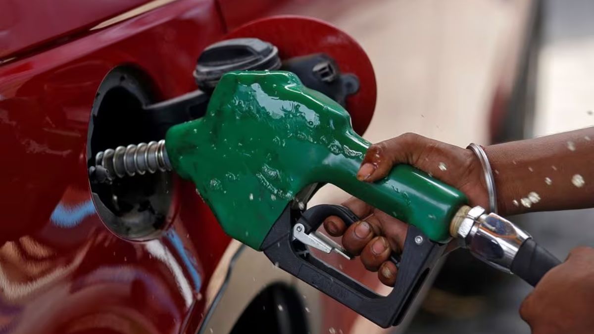 petrol-pump-scams-getting-less-petrol-at-fuel-pumps-how-to-know-if-you-are-being-scammed-and-where-to-complaint