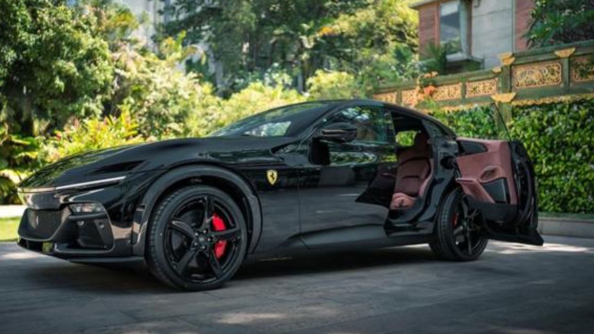 bangalore-businessman-buys-indias-first-ferrari-purosangue-for-whopping-rs-105-cr-watch-viral-video