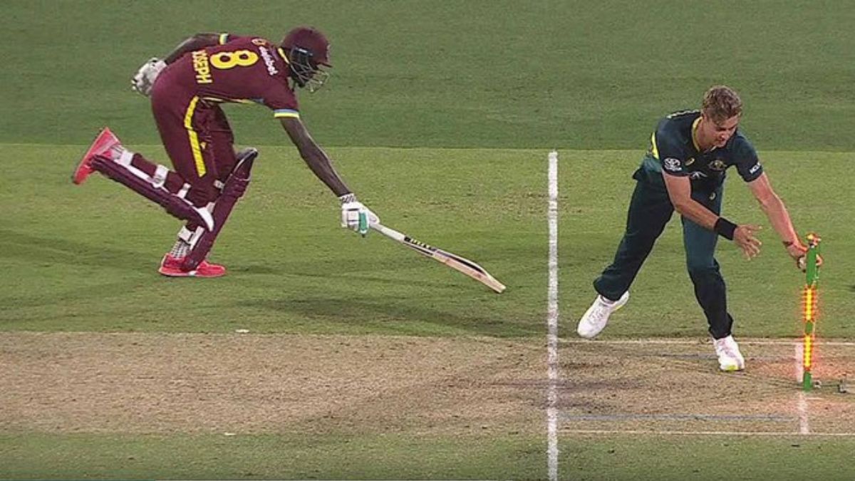 aus-vs-wi-alzarri-joseph-given-not-out-despite-being-short-of-his-crease-ridiculous-decision-sparks-controversy-watch