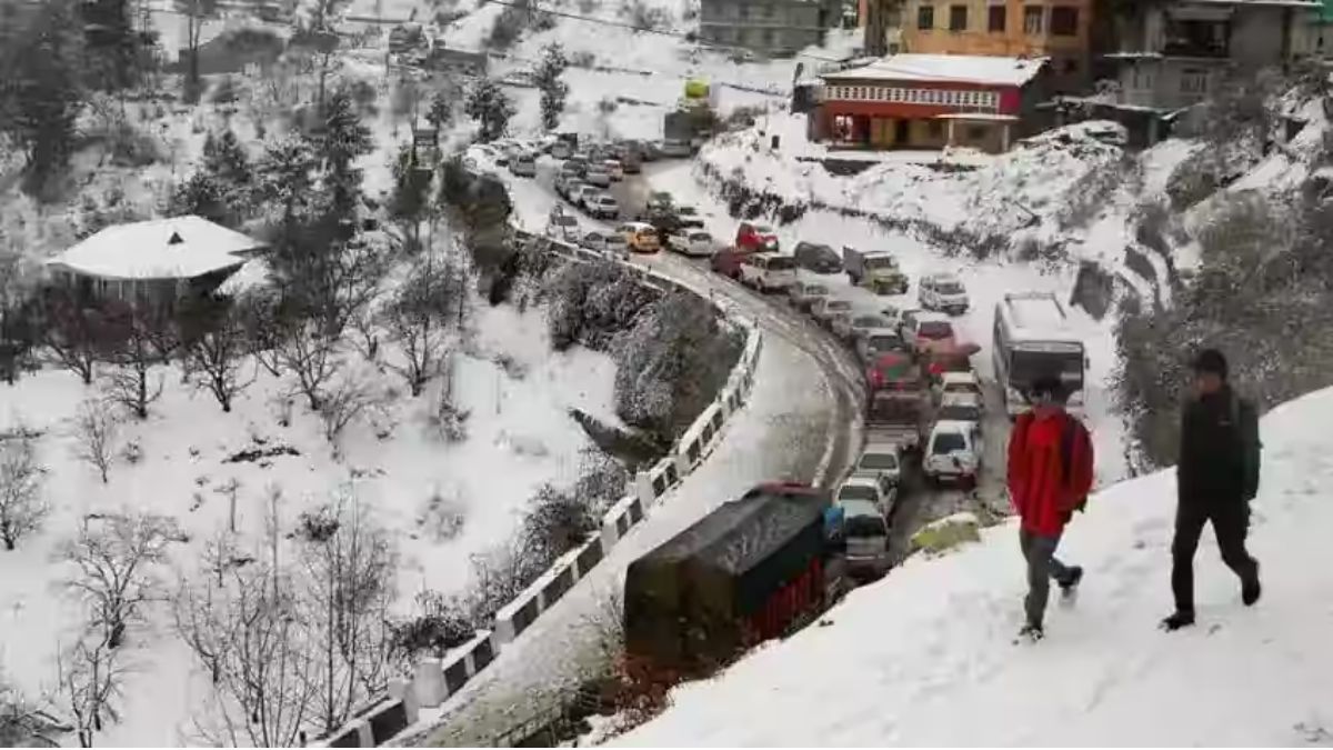 Himachal Snowfall Update Shimla Receives First Snow Of Season Over