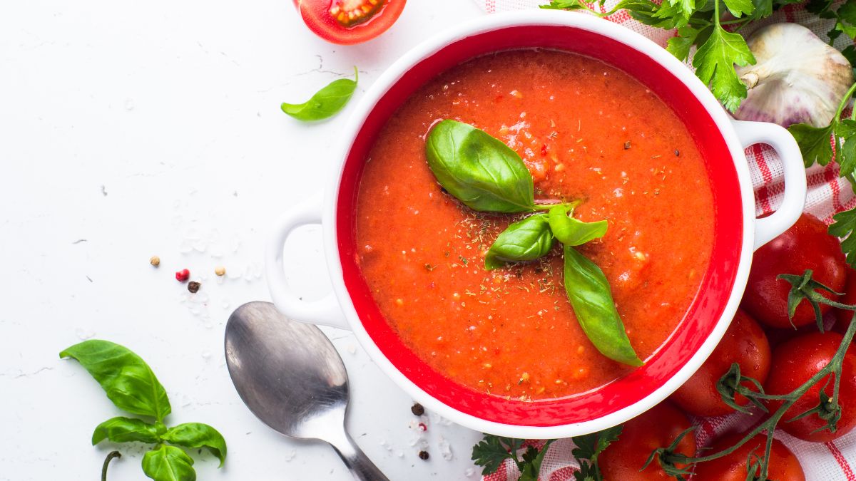 lipsmacking-friday-with-delicious-and-easy-to-make-tomato-soup-in-just-15-minutes