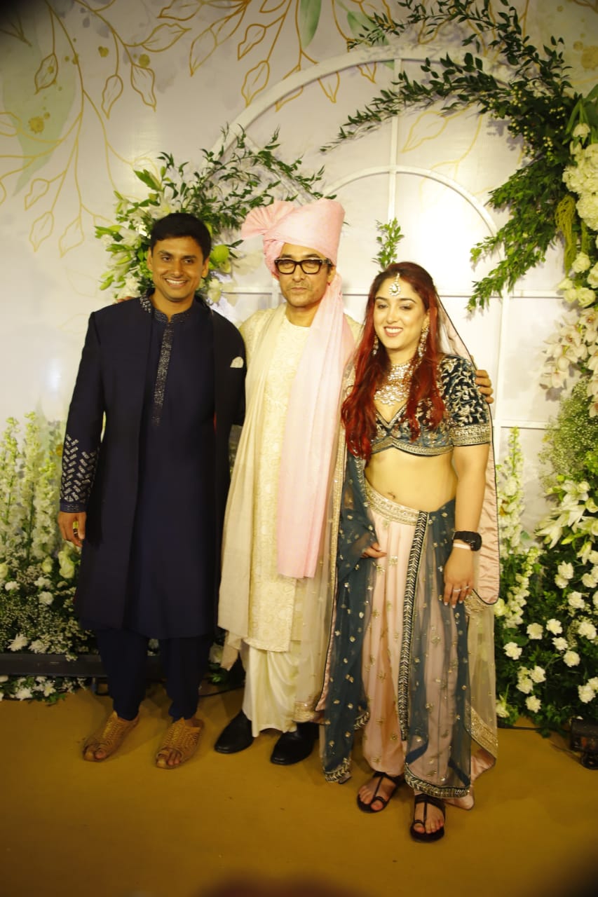 Ira Khan-Nupur Shikhare Wedding Pics Out: Couple Poses With Aamir Khan ...