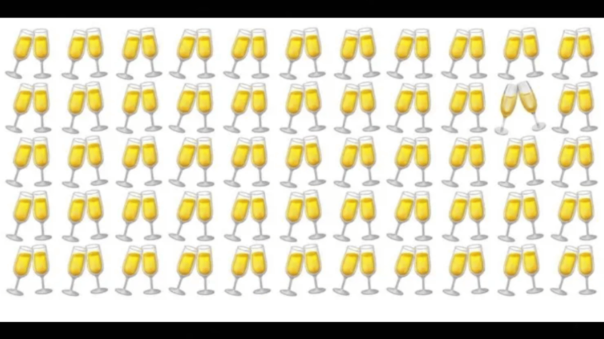 Only People With 10/10 Vision Can Spot The Odd One Out Pair In Under 3 Seconds. (Source: The Sun)