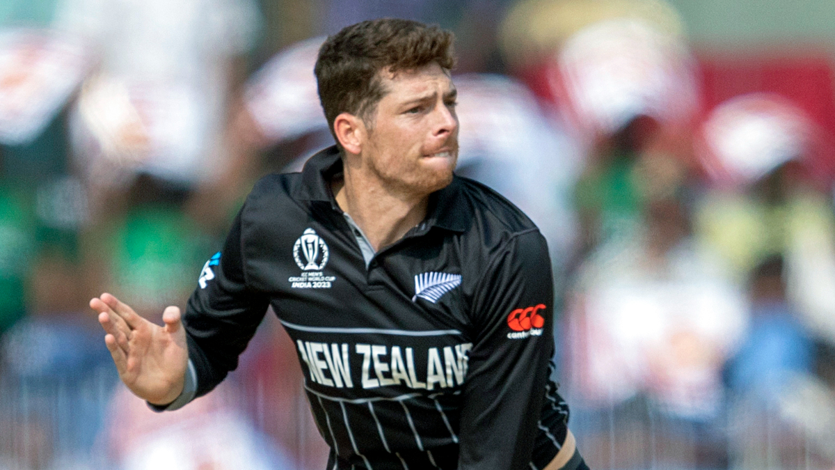 nz-vs-pak-mitchell-santner-ruled-out-of-1st-t20i-after-testing-positive-for-covid-19
