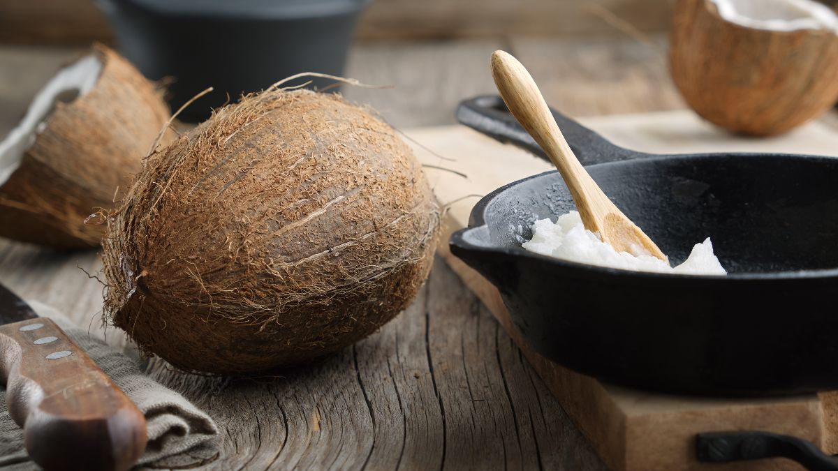 6-benefits-of-cooking-your-food-with-coconut-oil-instead-of-regular-oil