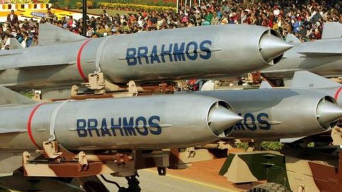 india-set-to-commence-export-of-ground-systems-for-brahmos-supersonic-cruise-missiles-in-next-10-days