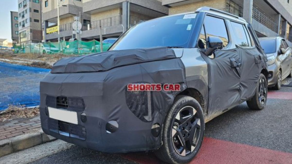 Kia Clavis Images While Testing In South Korea Surfaced Online; Will It ...