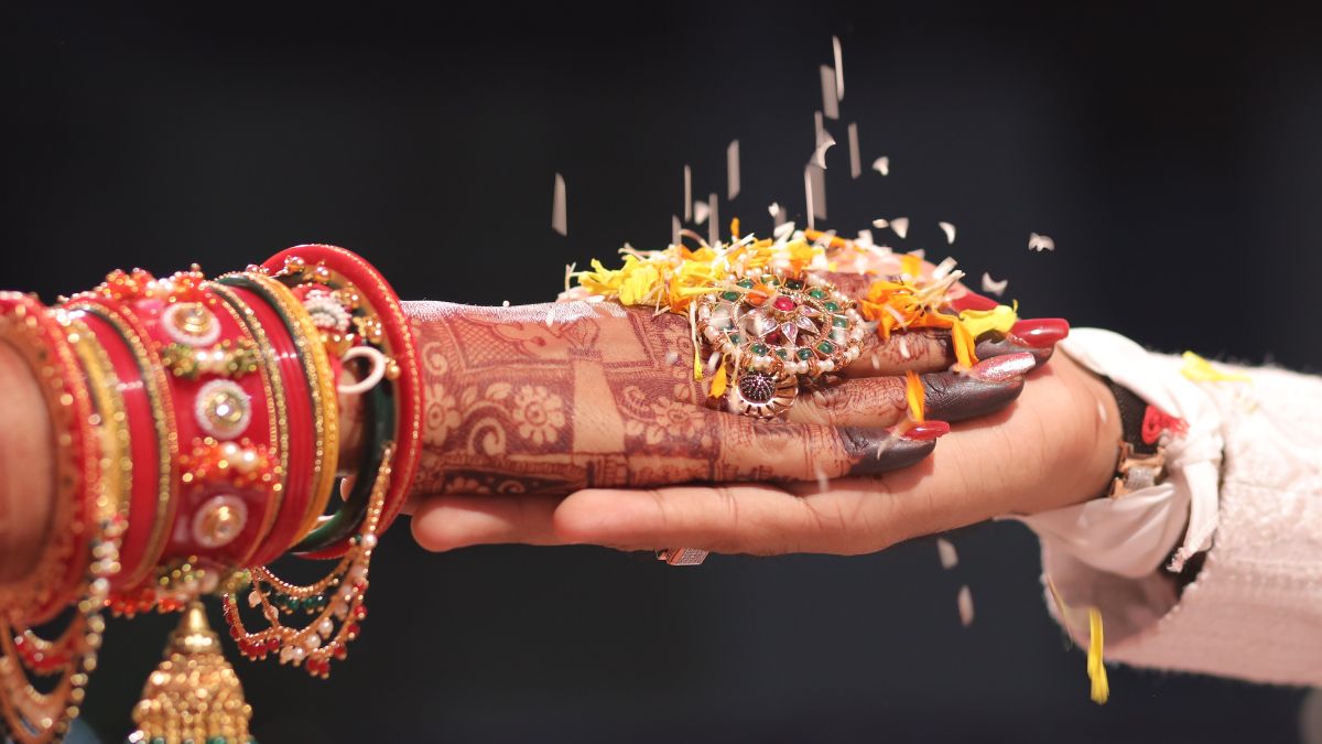 Wedding Dreams: Is It Auspicious To See Yourself Getting Married In Dreams? Know Via Astrological Lens