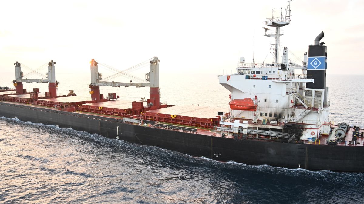 indian-navy-warship-ins-visakhapatnam-helps-cargo-vessel-under-drone-attack-in-gulf-of-aden-see-pics