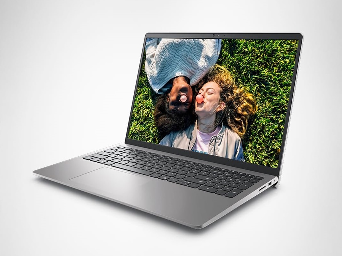 14-inch vs 15-inch laptops: Who should buy what