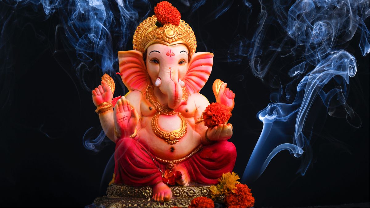 Sakat Chauth 2024 8 Powerful Lord Ganesha Mantras To Chant For Wealth