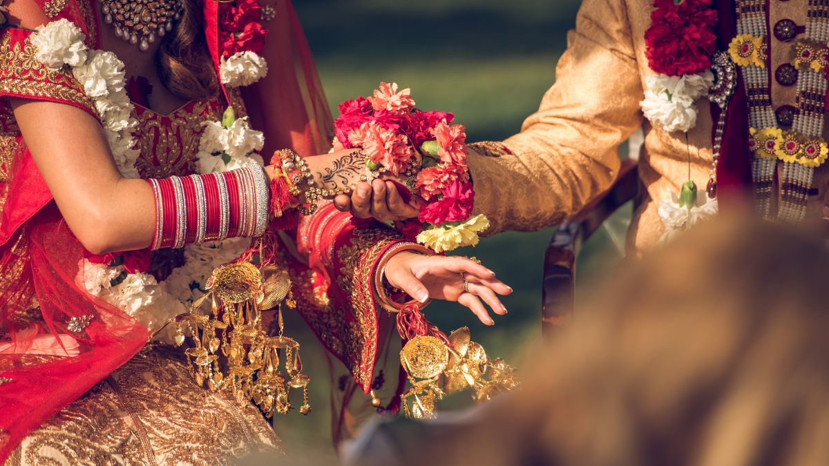 Bulandshahr: Groom Calls Off Wedding After Dispute Over Grandmother Not  Getting Chair To Sit