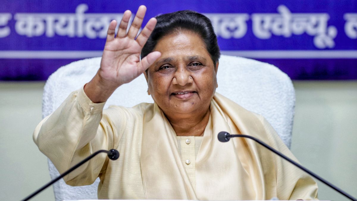mayawati-declares-bsps-solo-run-in-lok-sabha-elections-leaves-door-open-for-postpoll-alliances