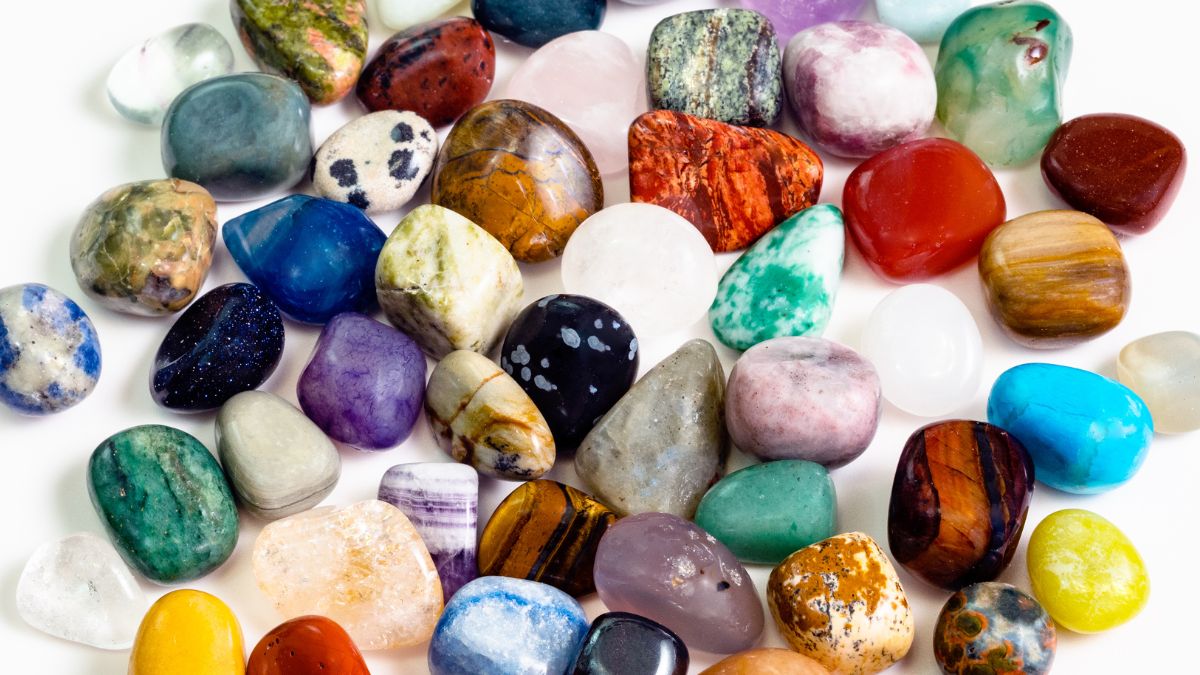 3 Unexpected Things You Can Do With Loose Gemstones, by GemsBiz