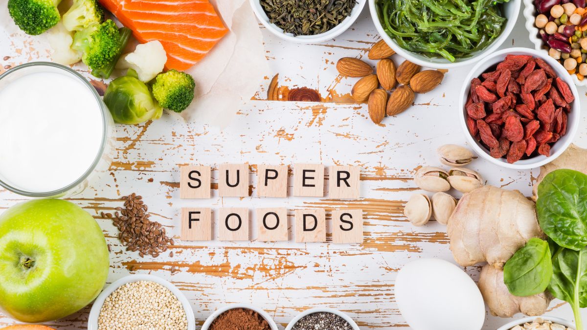 41 7 Superfoods That Boost Brain Health According To Rds Outsmart Brain Fog - kq57kbm