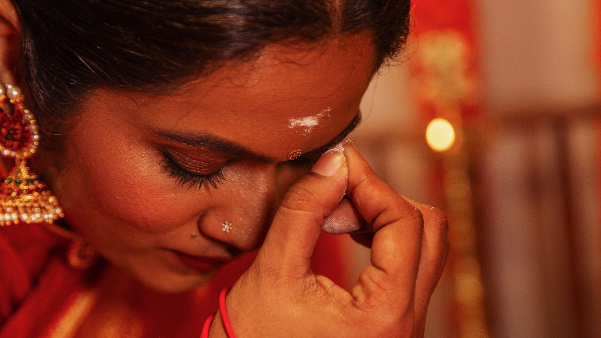 Gopi Chandan To Kumkum: 5 Types Of Tilak In Hinduism And Their ...