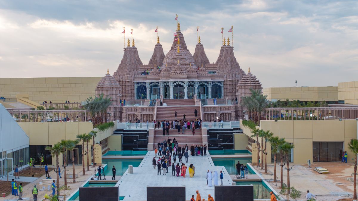 ‘Pets, Drones Not Allowed’: Abu Dhabi’s BAPS Hindu Temple Opens For ...